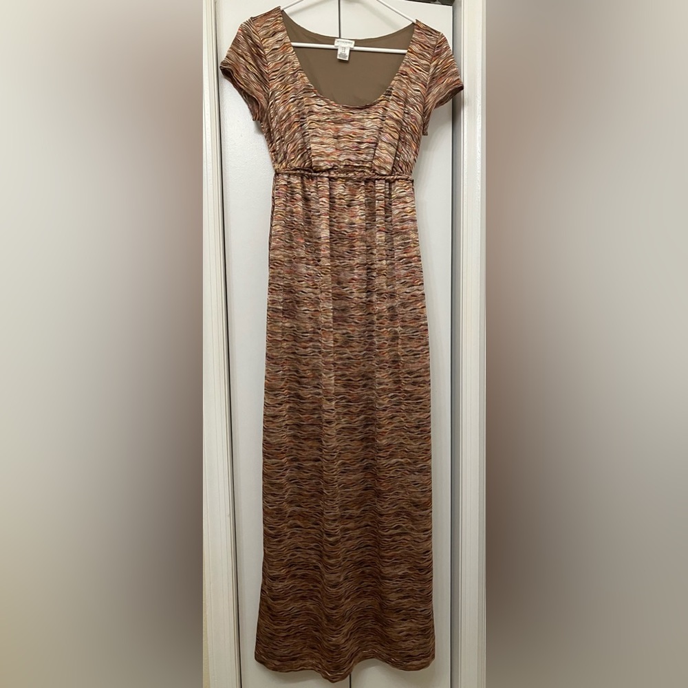 LIKE NEW Motherhood Maternity Dress